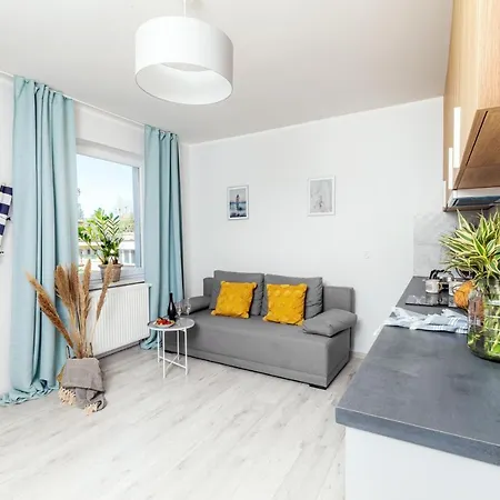 ゲストハウス Wypocznij 3*