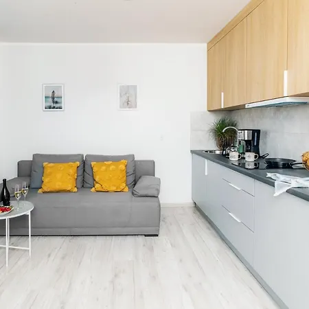 Wypocznij ゲストハウス 3*