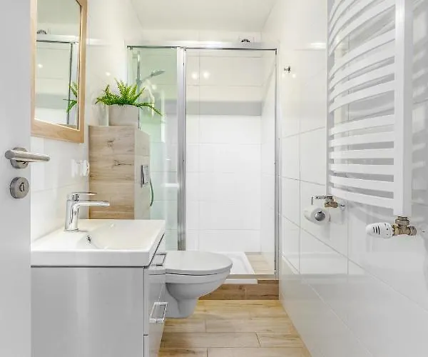 Wypocznij בית הארחה Jastrzębia Góra